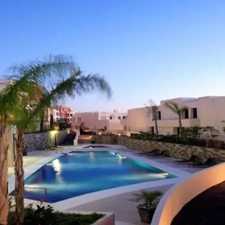 Samara Gym Jacuzzi Pools Apartment