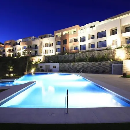 Samara Gym Jacuzzi Pools Marbella