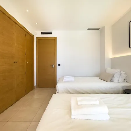 Samara Gym Jacuzzi Pools Apartment