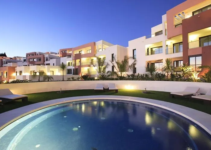 Samara Gym Jacuzzi Pools Marbella